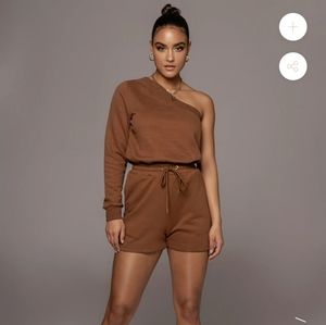 🔖NWT Drew Fleece Unisex Shorts